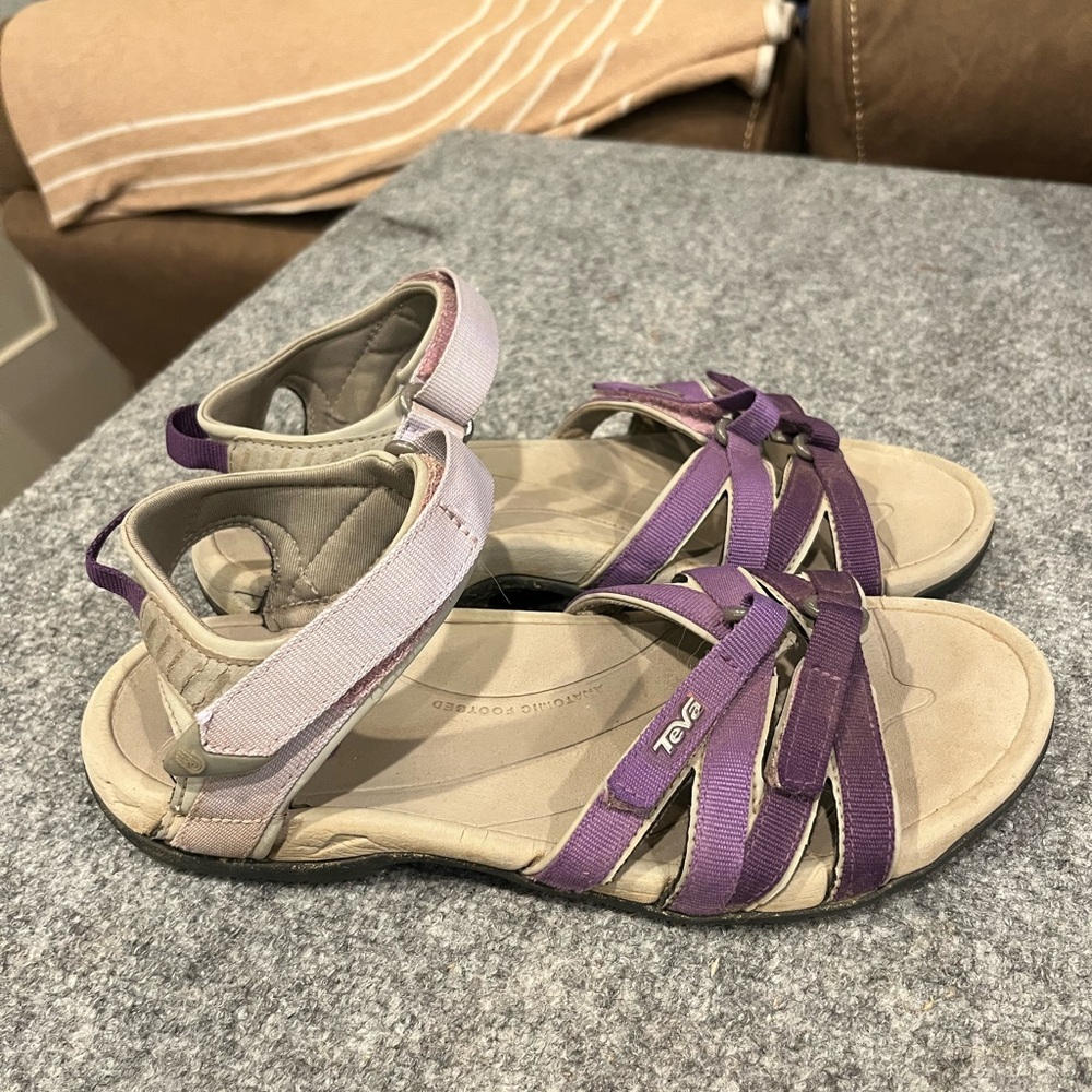 TEVA TIRRA DEEP LAVENDER GRADIENT SANDALS Size 8.5